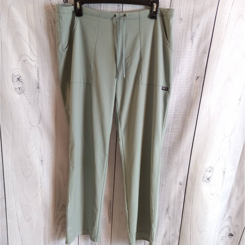 Patagonia | Sage Green Lightweight Polyester & Spandex Drawstring Wide-Leg Pants